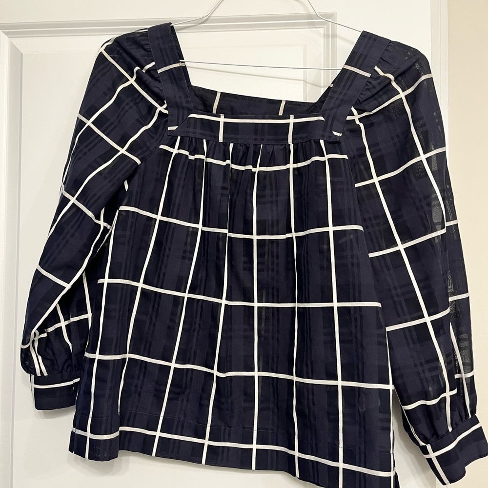 J Crew navy blue shirt. EUC. Size 00.